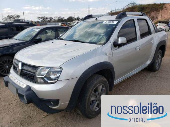 RENAULT DUSTER OROCH 16/16