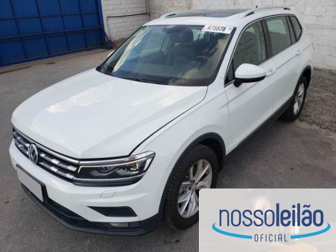 VOLKSWAGEN TIGUAN 20/20