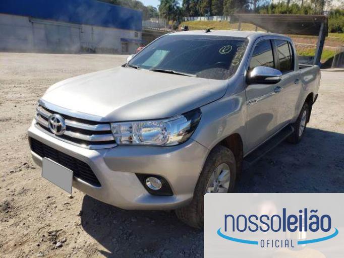 TOYOTA HILUX CD 16/16